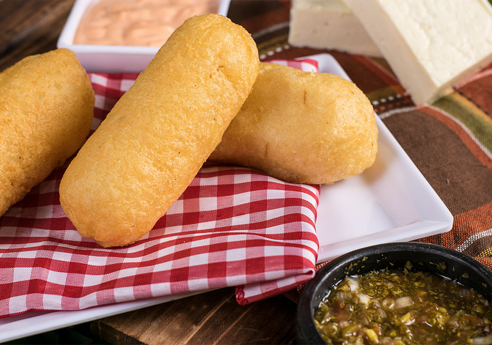 PASTELES DE YUCA